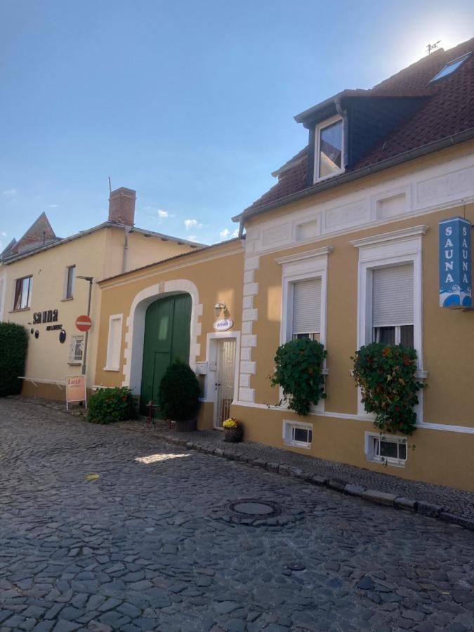 pension&sauna AM LORENZ Calbe Exterior foto