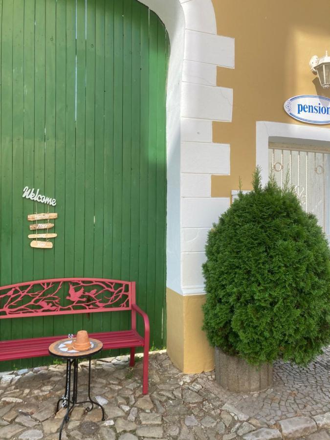 pension&sauna AM LORENZ Calbe Exterior foto