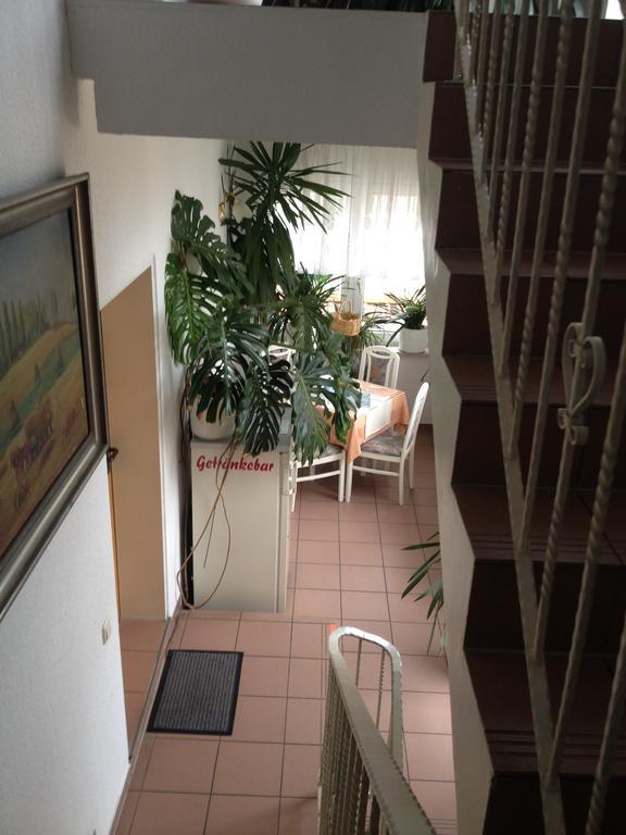 pension&sauna AM LORENZ Calbe Exterior foto